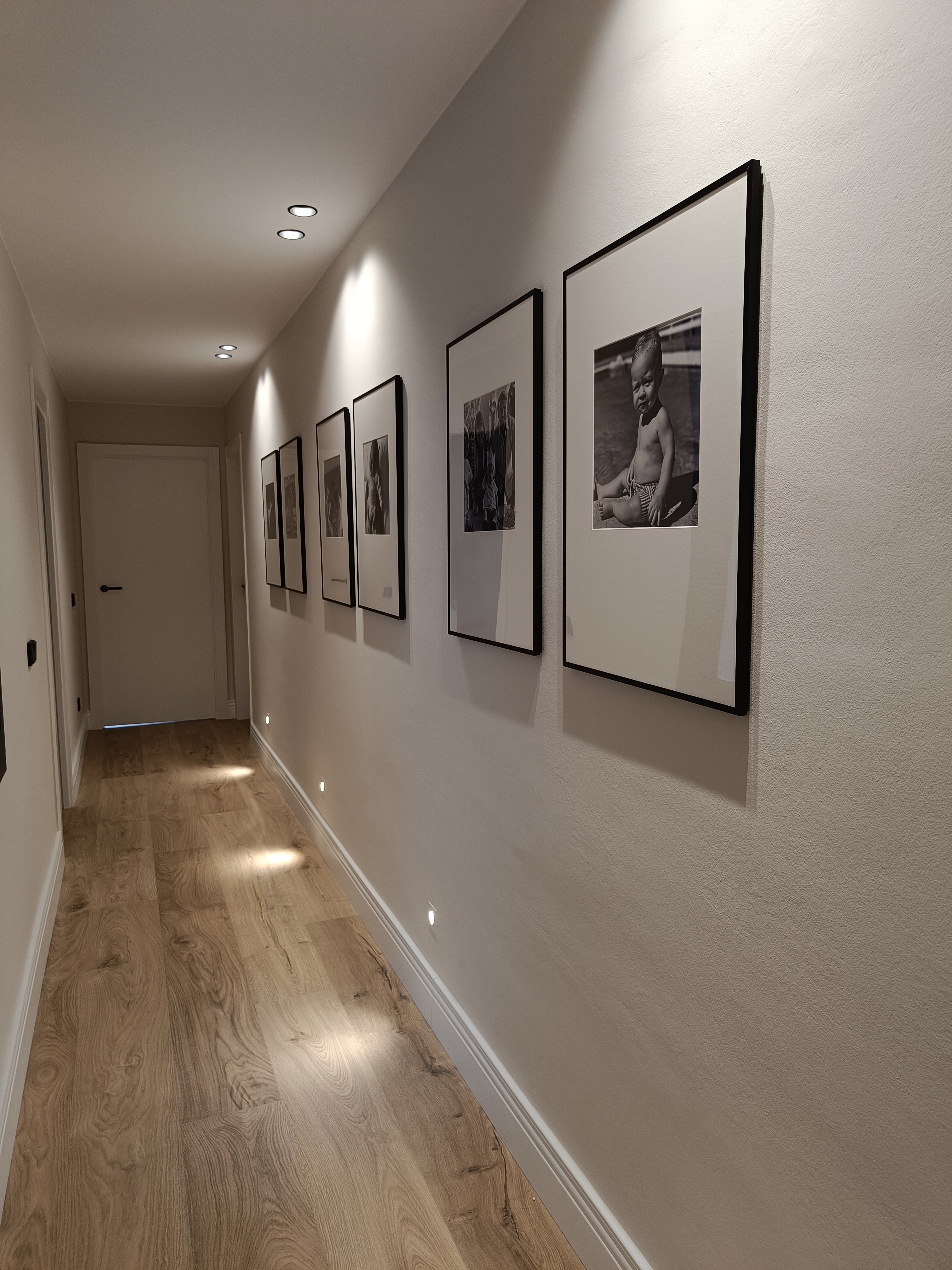 LAFORJA, The elegance of monochrome — image 2 of 8