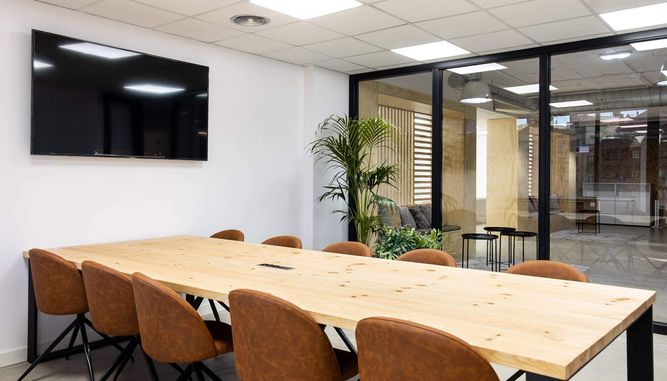 Plain Concepts, A renovation that represents the identity of the technological company. — image 4 of 9