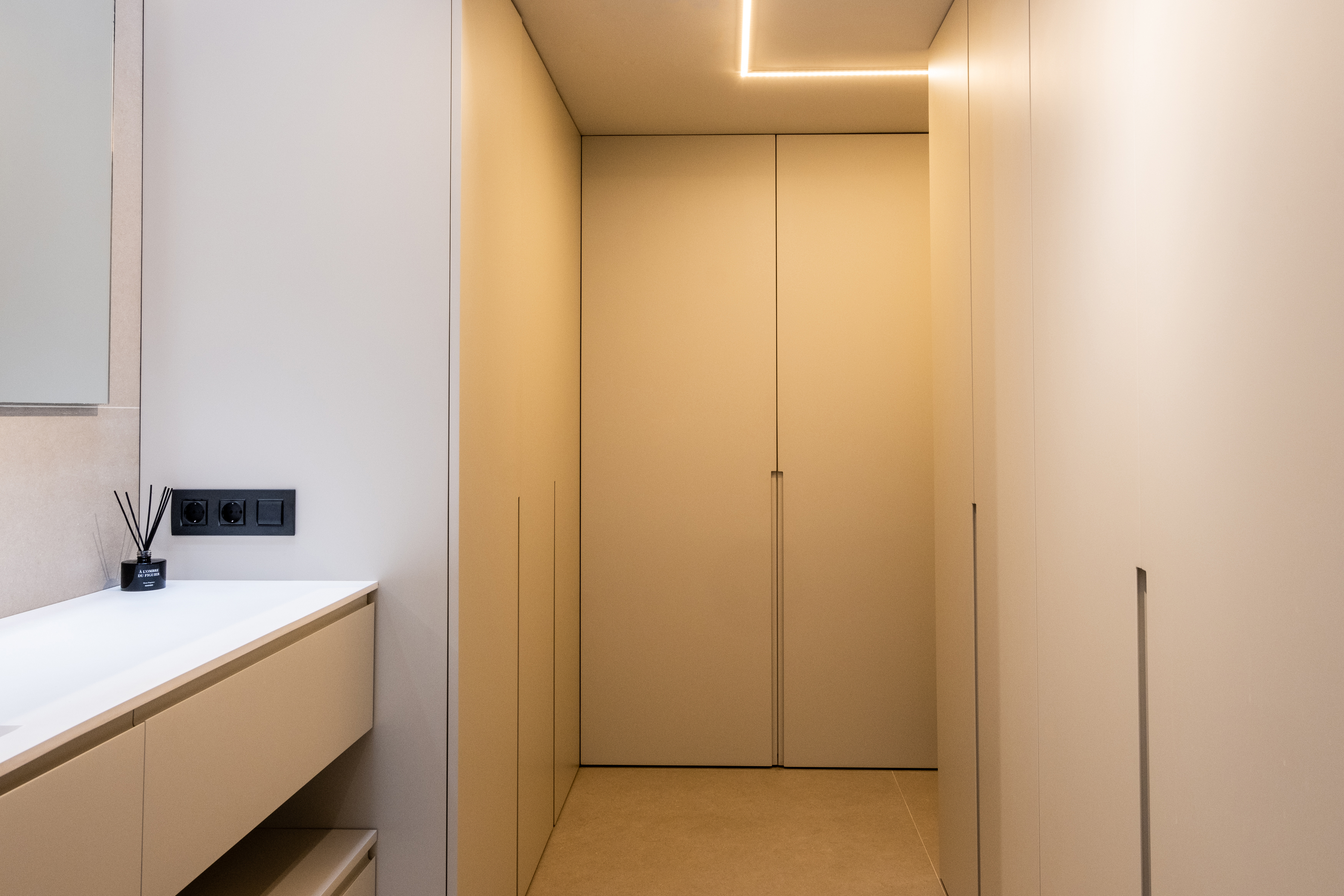 Solá House, Renovation and decoration of a house in the heart of Barcelona — image 2 of 9